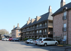 Building Photo - The Plaza at Hobby Airport