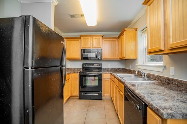 Building Photo - ***2011 Karrington Ridge***