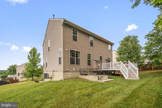 Building Photo - 406 Bricker Dr