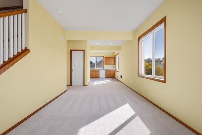 Building Photo - 1619 SW Barton St