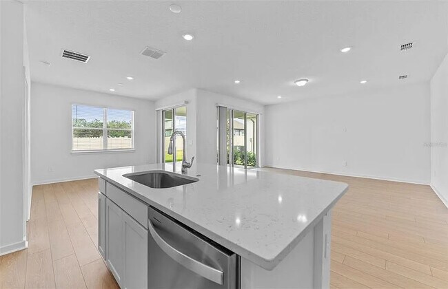 Building Photo - 9736 Redwood Hts Rd