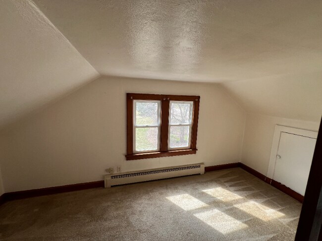 Building Photo - 2031 30th Ave