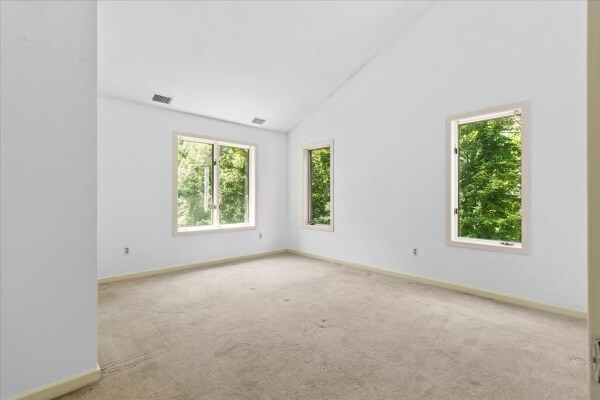 Building Photo - 80 Ravens Croft Rd