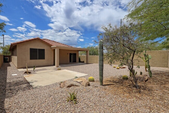 Building Photo - Lovely Anthem home on quiet cul-de-sac  no...