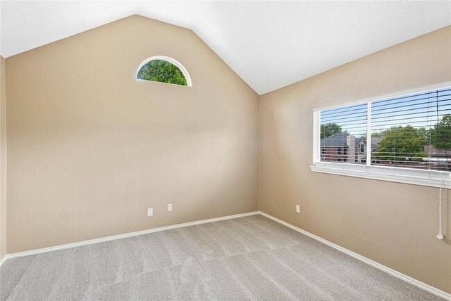 Building Photo - 776 Monticello Cir