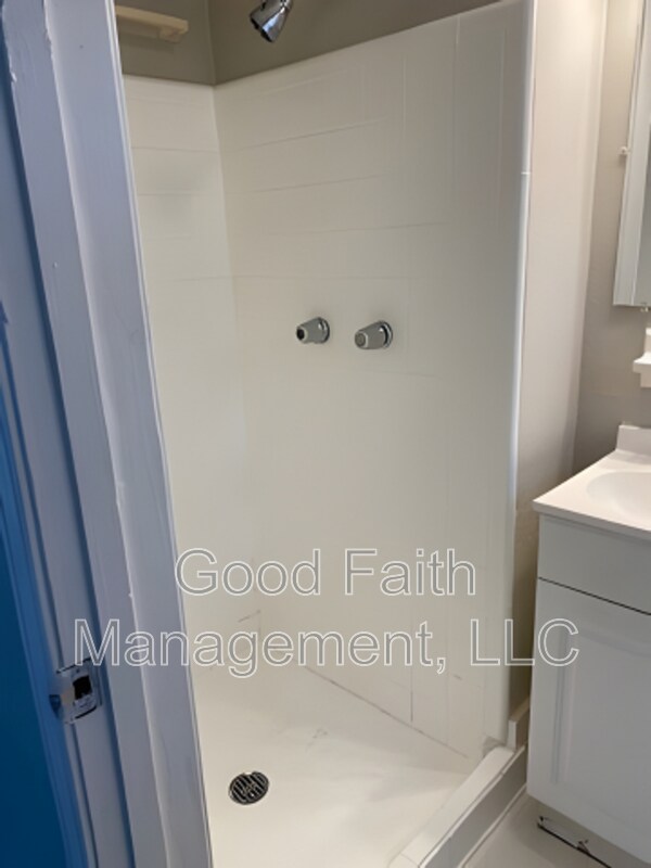 Building Photo - 2280 Darlington Dr