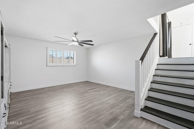 Building Photo - 1628 E Hermosa Dr