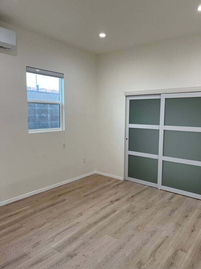 Building Photo - 9859 Foothill Blvd