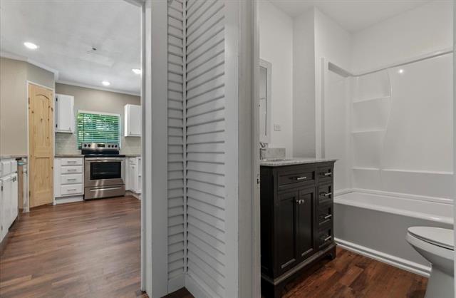 Building Photo - 509 Highland Ave