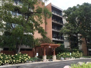 Primary Photo - 5950 Oakwood Dr