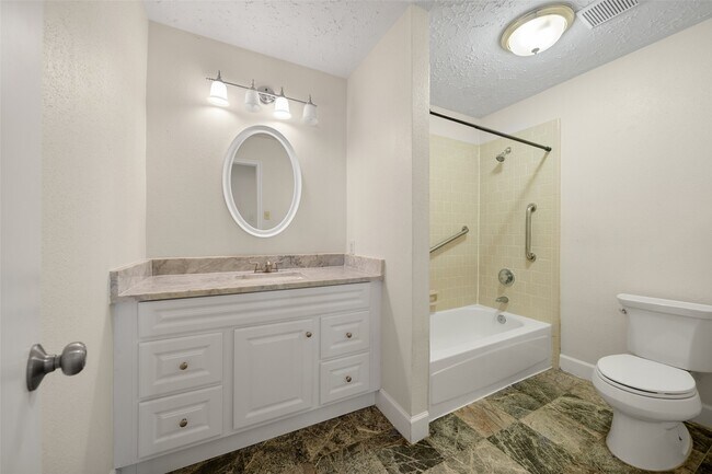 Building Photo - 5434 Garden Village Dr