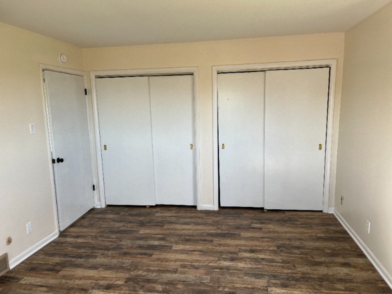 Building Photo - 1037 Tomahawk Trl