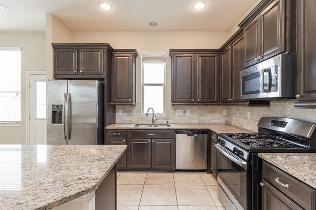 Building Photo - 24943 Blue Mountain Park Ln