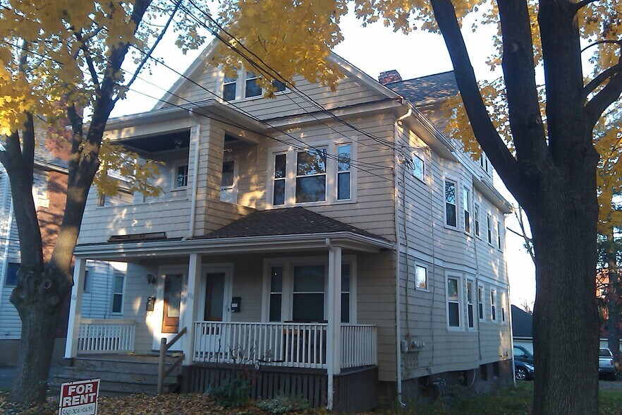 Building Photo - 184 S Highland St