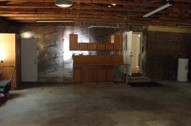 Building Photo - 7901 Jansen Rd