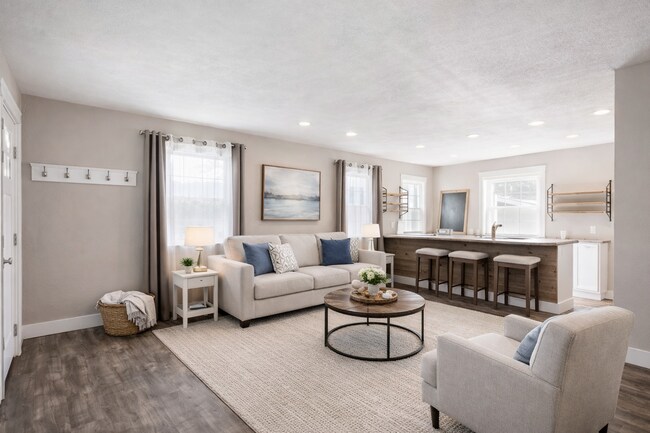 Building Photo - 418 E Hawthorne Rd