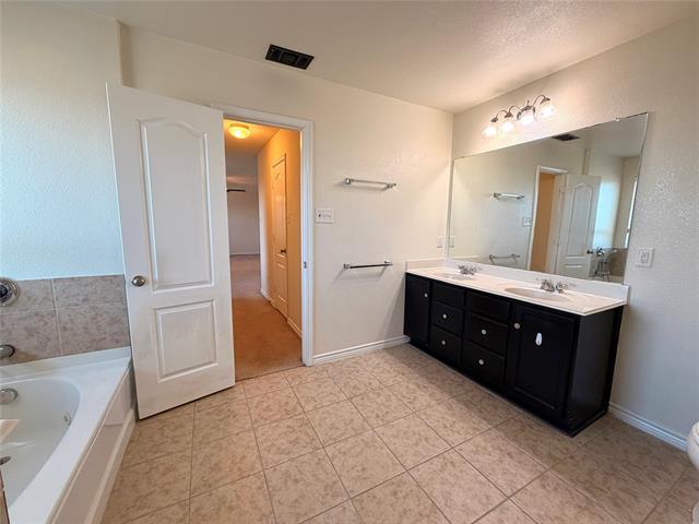Building Photo - 6309 Waterhill Ln