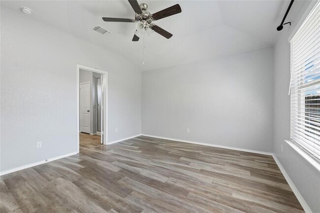 Building Photo - 133 Beth Ann Loop