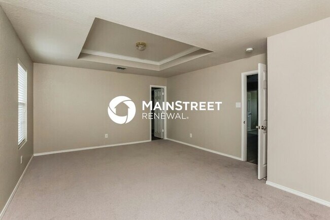 Building Photo - 3 Bedroom Pet-Friendly Home in San Antonio, TX with Main Street Renewal