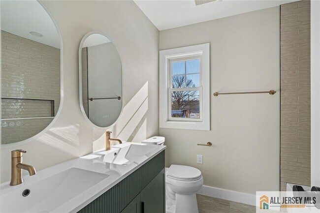 Building Photo - 401 Tillman St