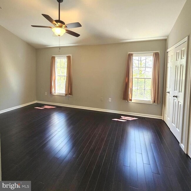 Building Photo - 7805 Sabre Ct