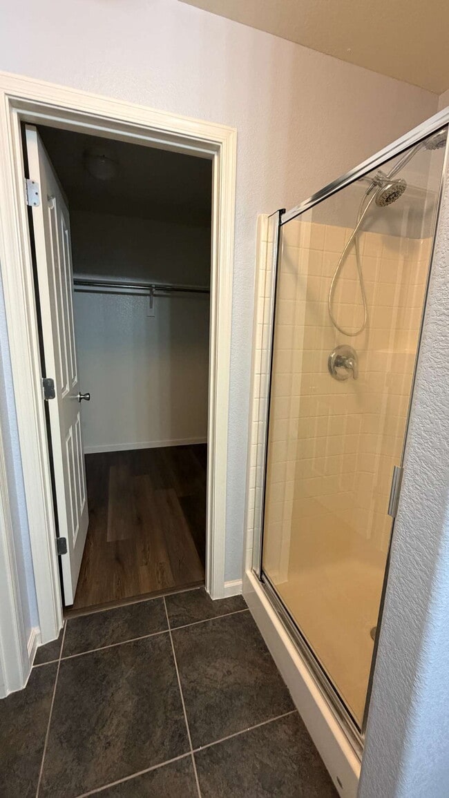 Building Photo - 36532 W Barcelona Ln