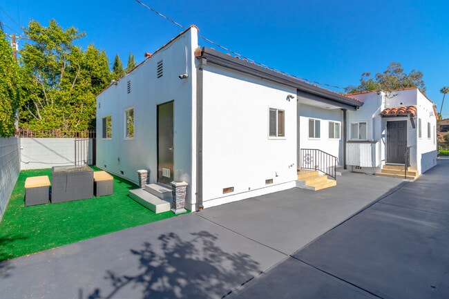 Building Photo - 161 N Willaman Dr