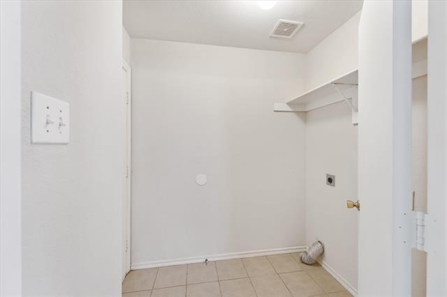 Building Photo - 4600 Leeds Dr