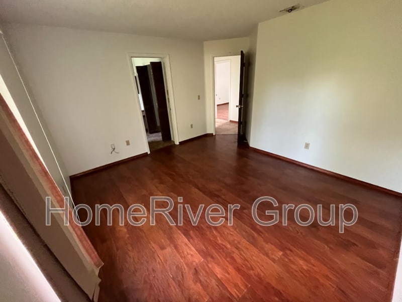 Building Photo - 3155 Boxelder St