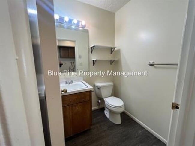 Building Photo - 1445 S Emerson Ave