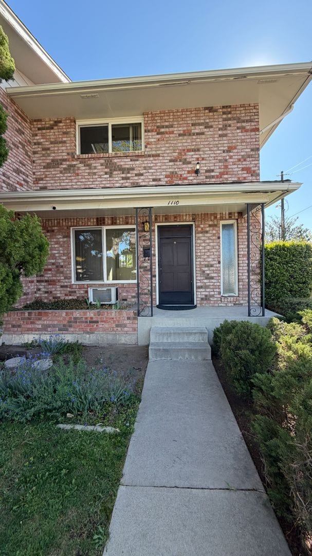 Building Photo - 1100 Harvard Wy