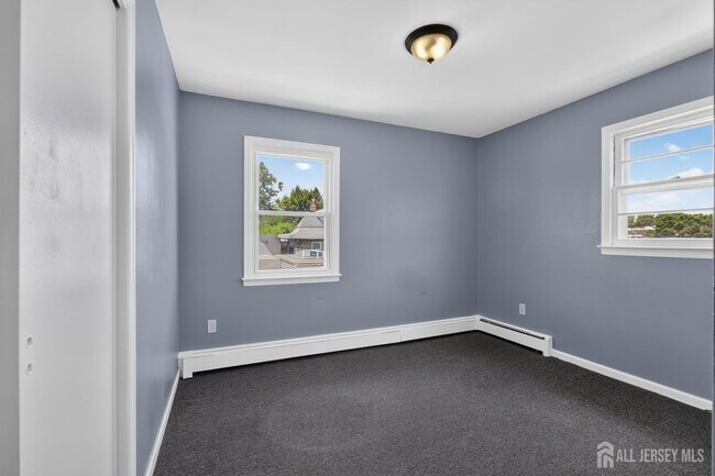 Building Photo - 1755 Winfield St