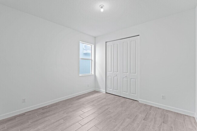 Building Photo - 1608 Wandering Willow Wy