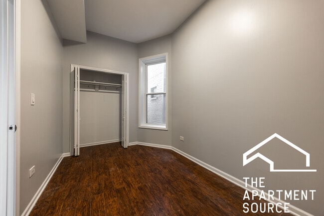 Building Photo - 1711 N Kedzie Ave