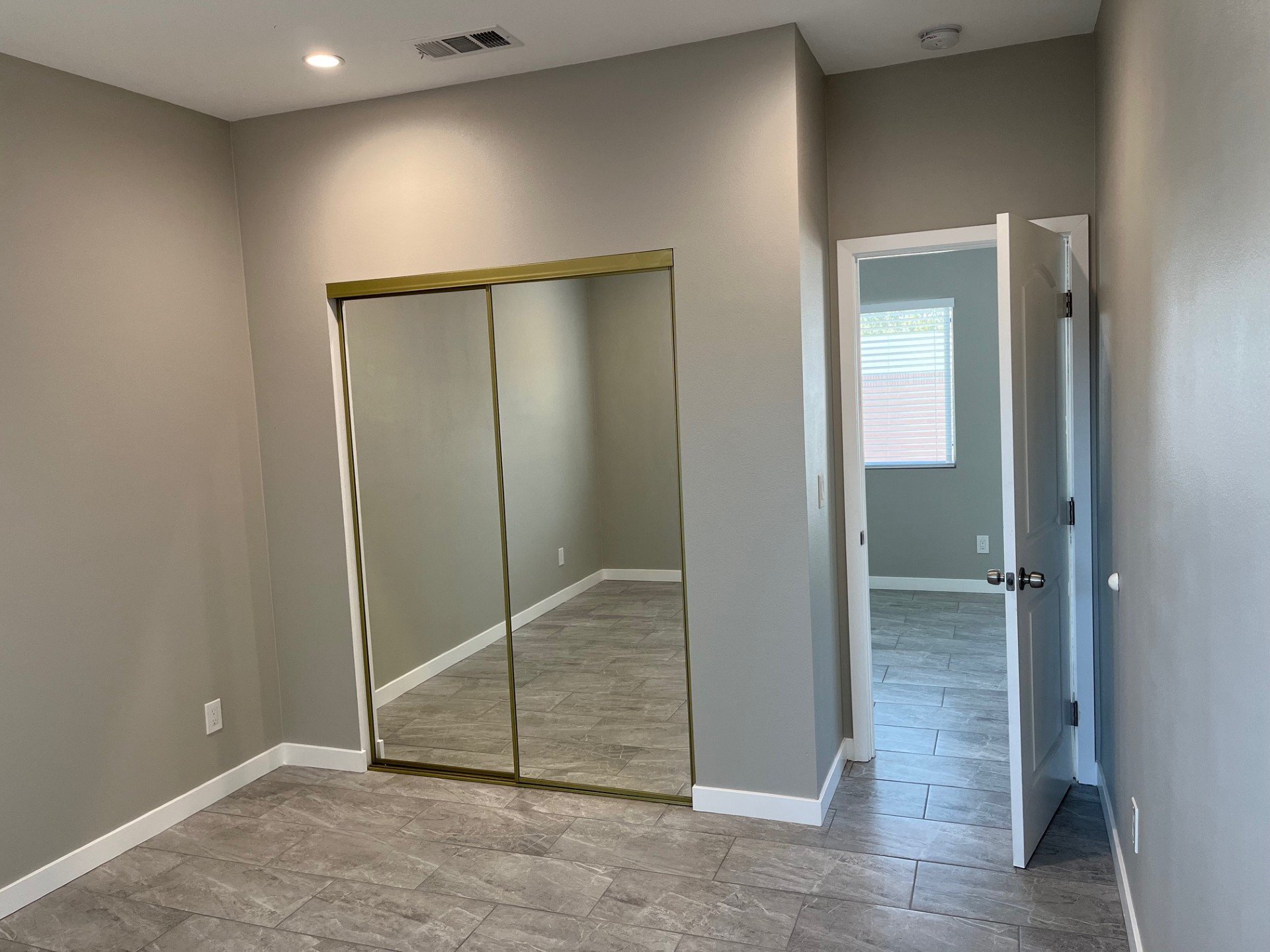 Building Photo - 12225 Brookhaven Park