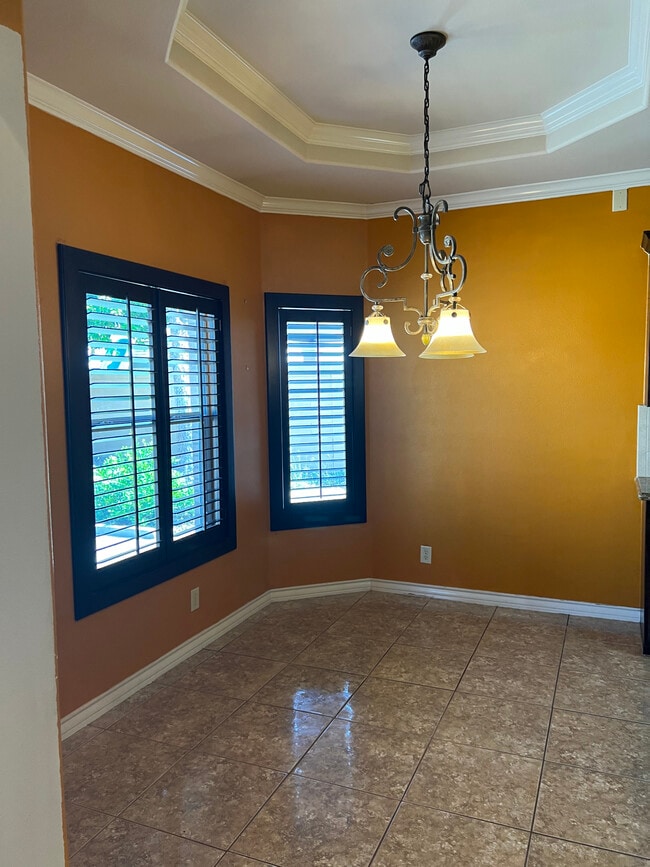 Building Photo - 3130 Dos Reales Loop