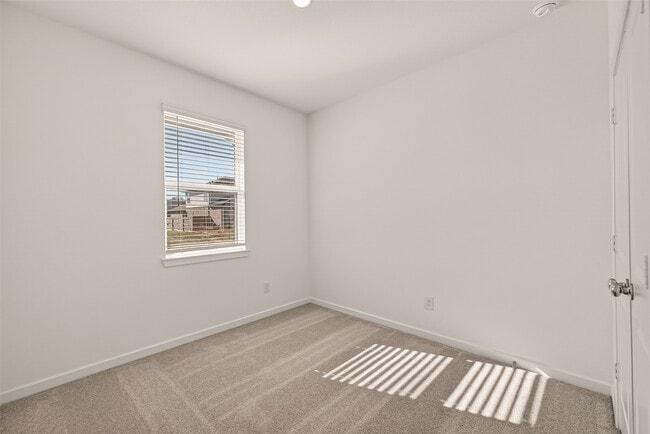 Building Photo - 21926 Sam Raburn Dr