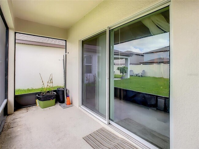 Building Photo - 30344 Marquette Ave