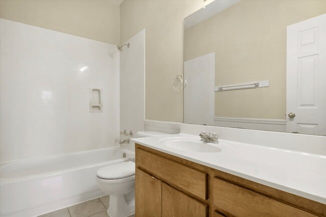 Building Photo - 305 Rawhide Loop