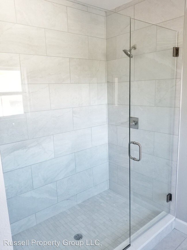 Building Photo - 4 br, 2.5 bath House - 227 46th Ave N