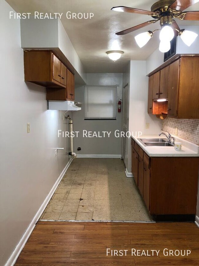 Building Photo - Holiday Move in Special, $100 off 1st mont...