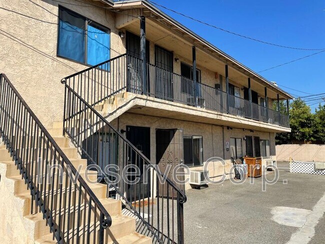 Building Photo - 1914 W Whittier Blvd