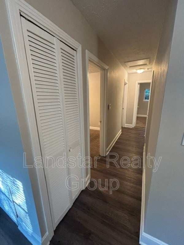 Building Photo - 4721 Granada Dr