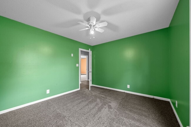 Building Photo - Nice all brick home- in the heart of Sango!