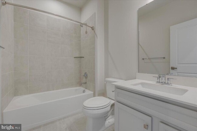 Building Photo - 9287 Tanfield Dr