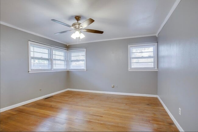 Building Photo - 3417 35th St