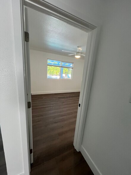 Building Photo - 3760 E Calle San Antonio
