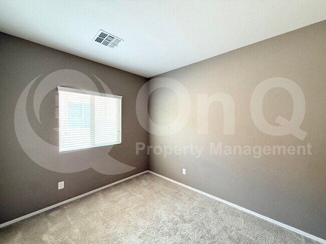 Building Photo - 5495 W Victory Way