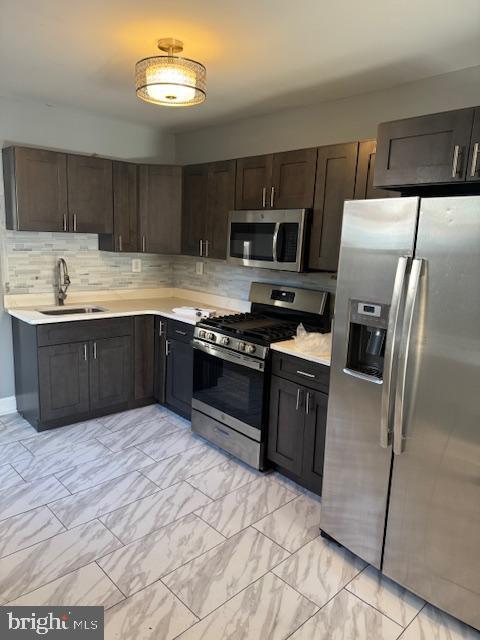 Building Photo - 2811 E Venango St