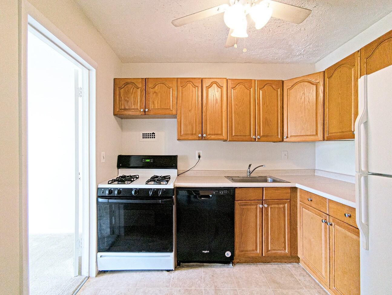 Building Photo - 4313 Knox Rd